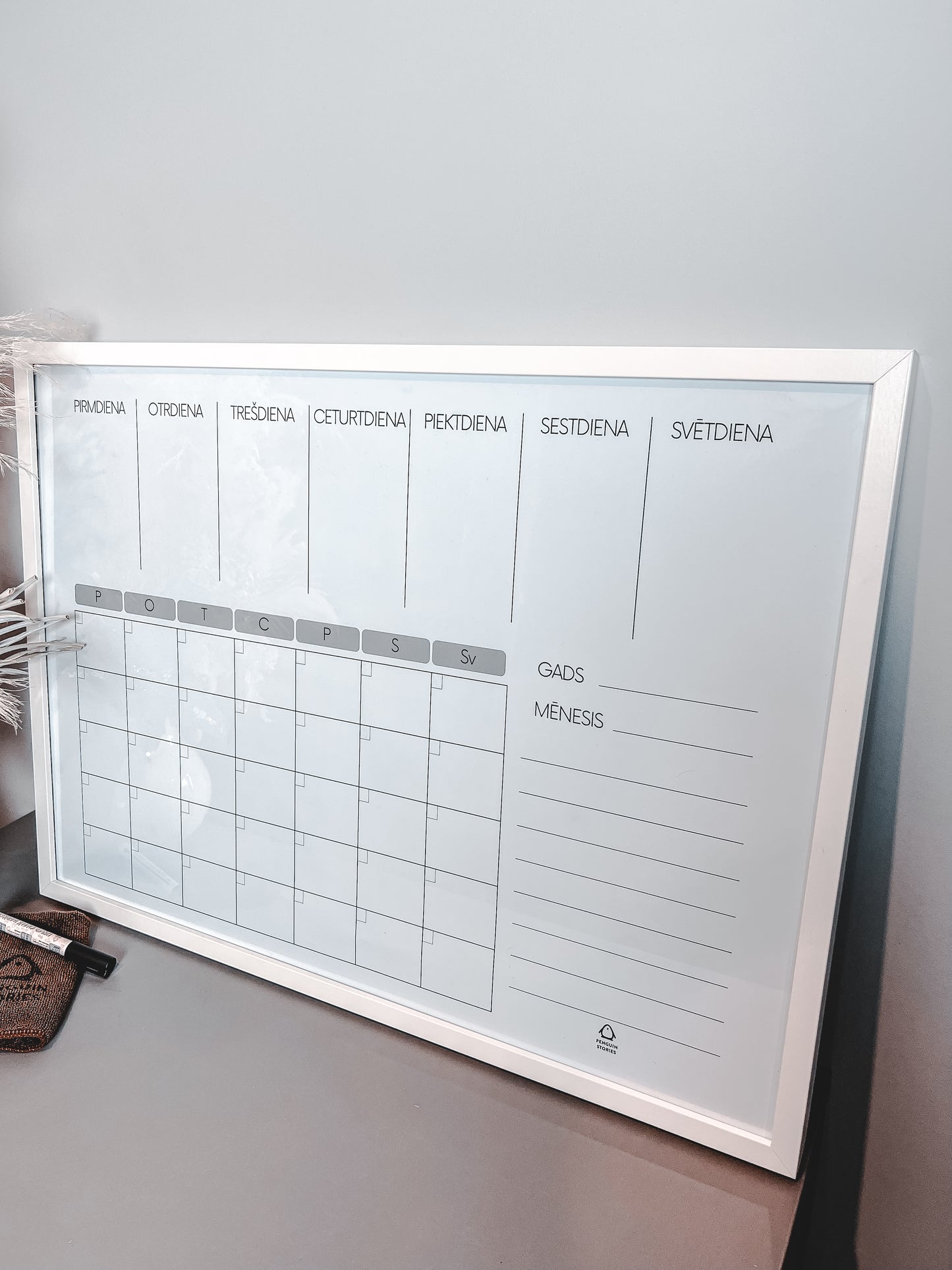 Framed acrylic planner 50 x 70 cm