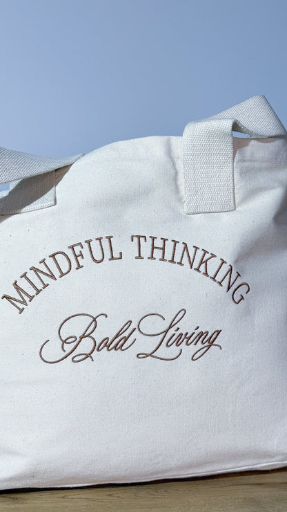 Stingra auduma soma Mindful thinking, Bold living